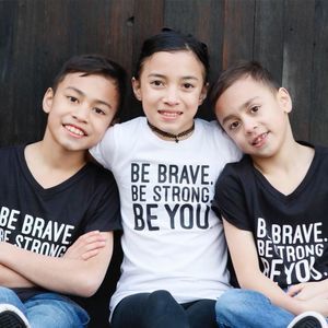 Meet your Posher, Adam richele